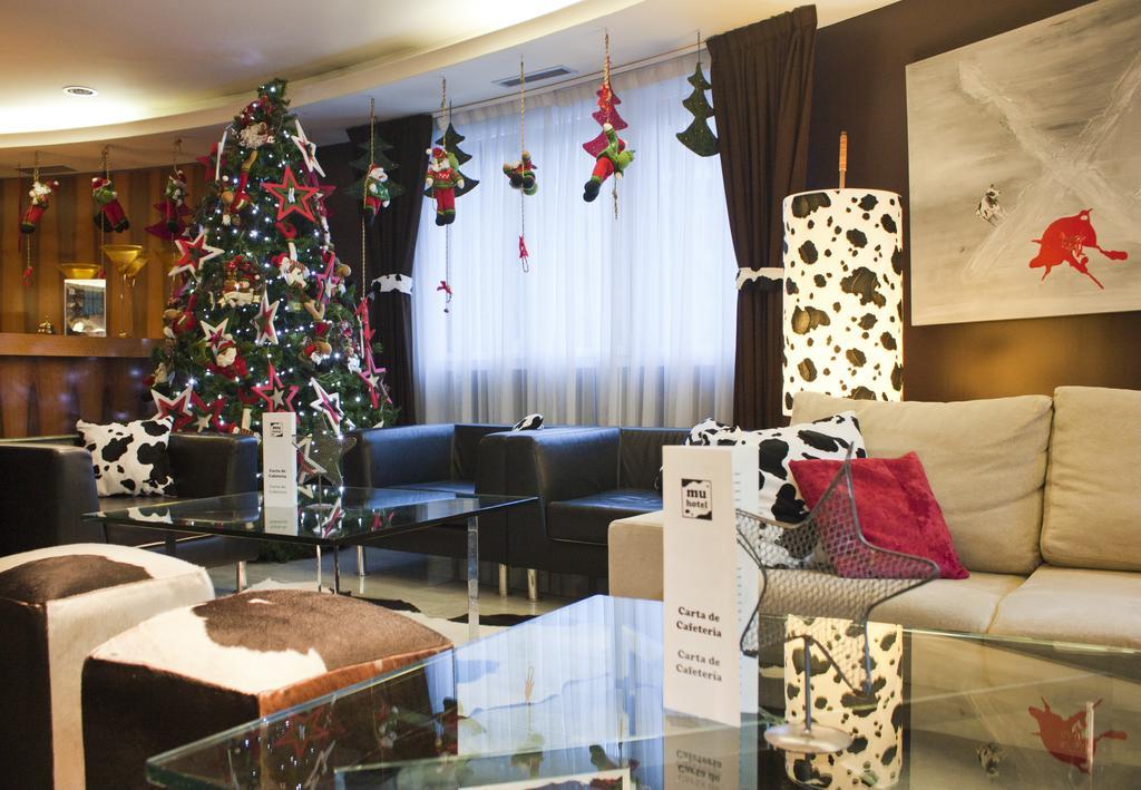 Hotel Mu La Cortinada Екстер'єр фото